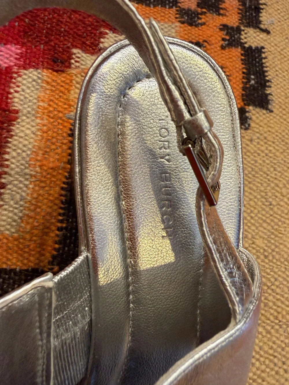 TORY BURCH silver Eleanor heel sandals excellent condition 7 1/2